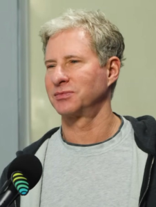 Chris Larsen